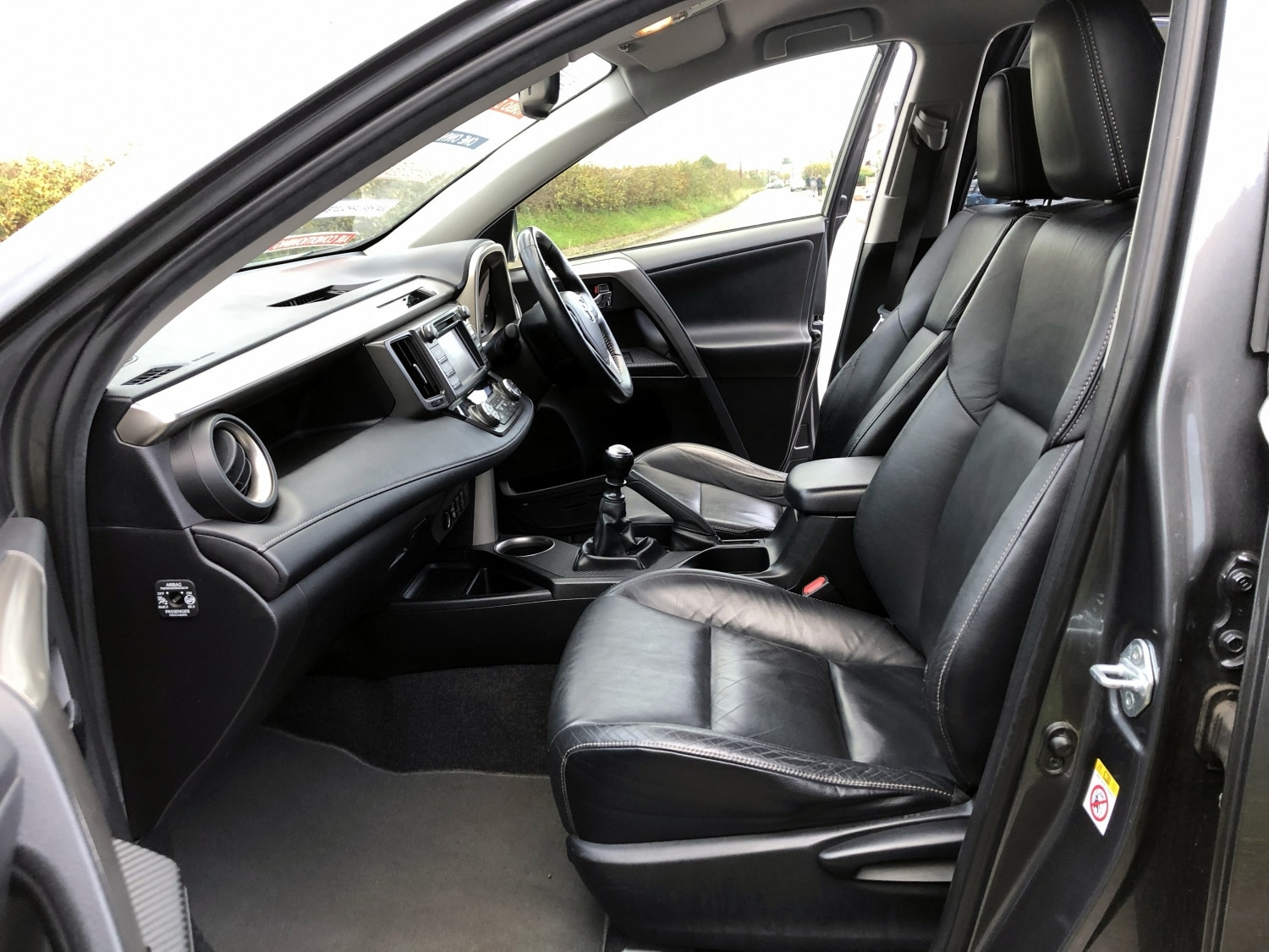 Used Toyota RAV4 2013 for sale - 76506112: Photo 4