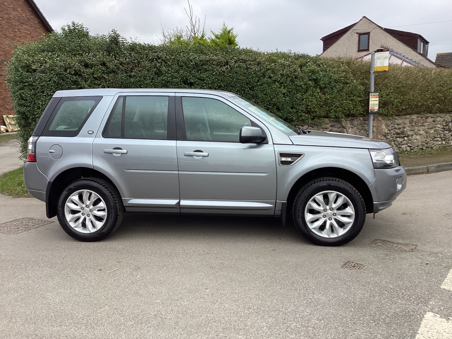 Used Land Rover Freelander 2 2014 for sale - 77416823: Photo 2