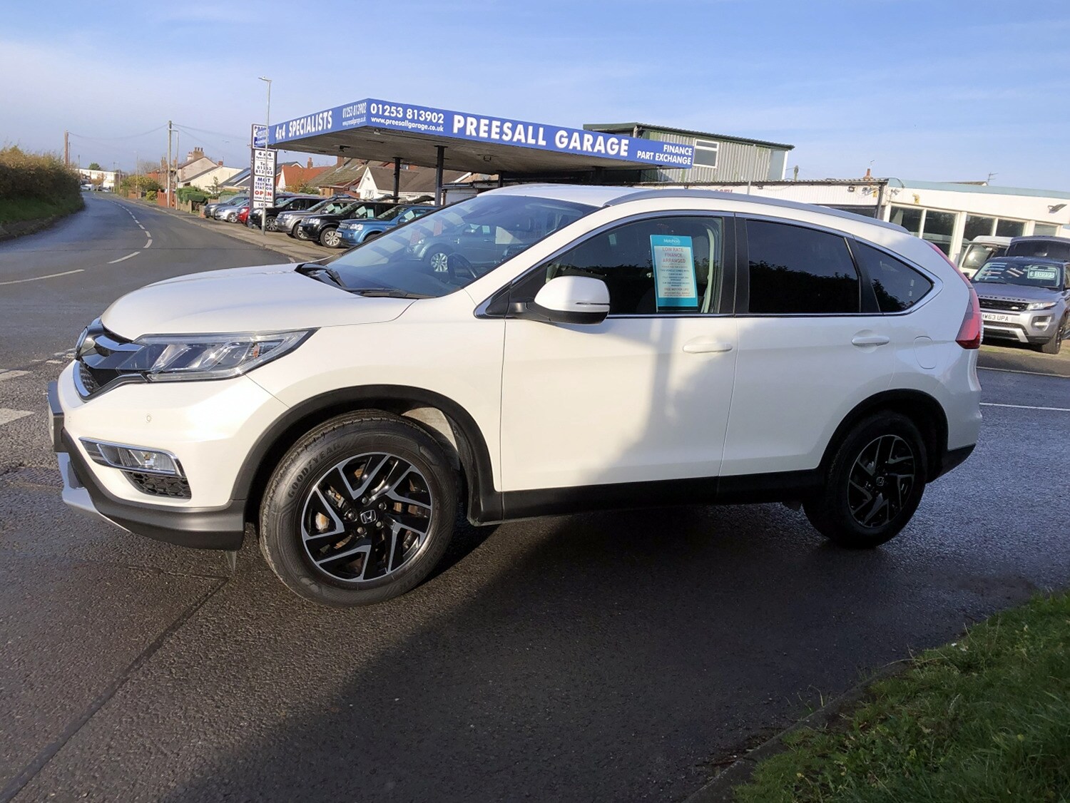Used Honda CR-V 2017 for sale - 76353067: Photo 11