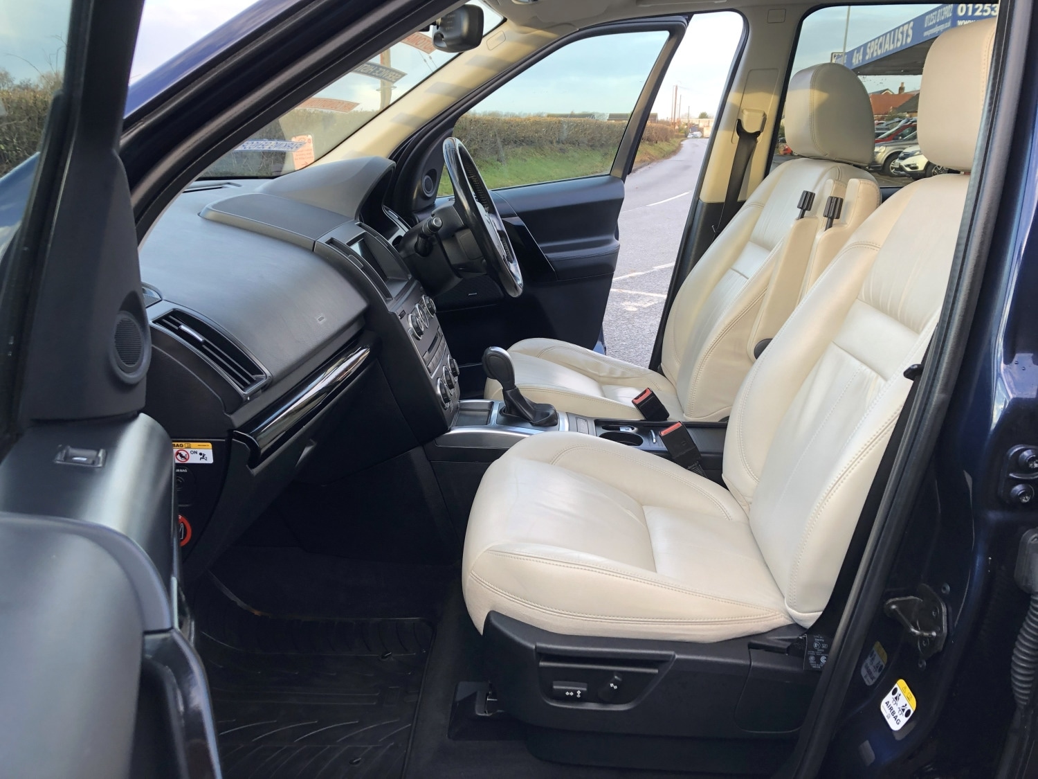 Used Land Rover Freelander 2 2014 for sale - 77136151: Photo 4