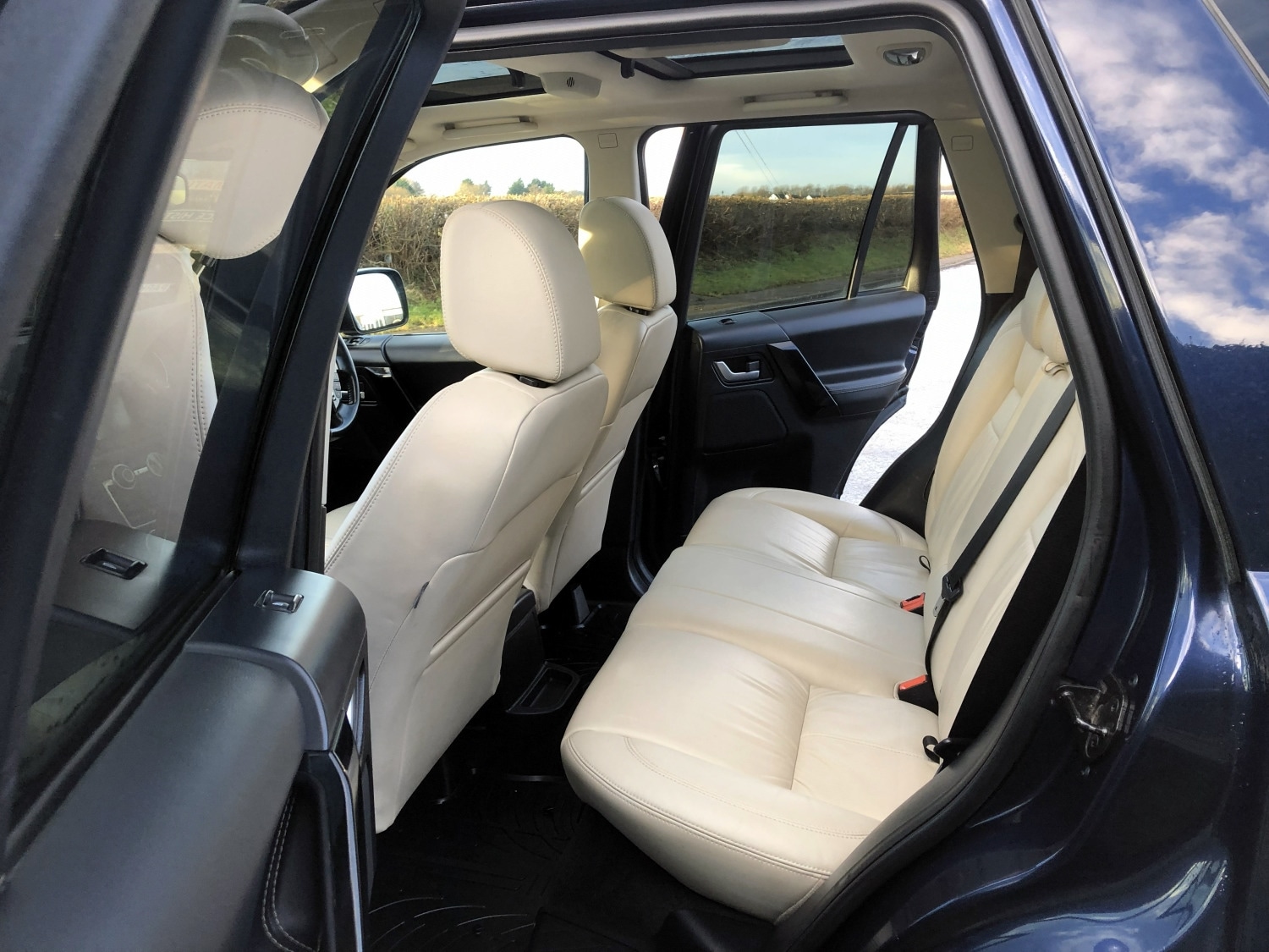 Used Land Rover Freelander 2 2014 for sale - 77136151: Photo 6