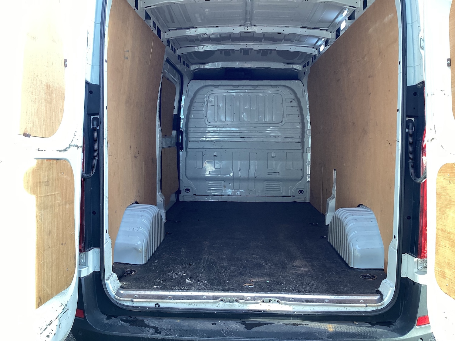 Used Maxus Deliver 9 2023 for sale - 77336193: Photo 7