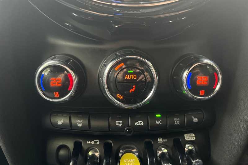 Used MINI Hatch 2021 for sale - 76378611: Photo 12