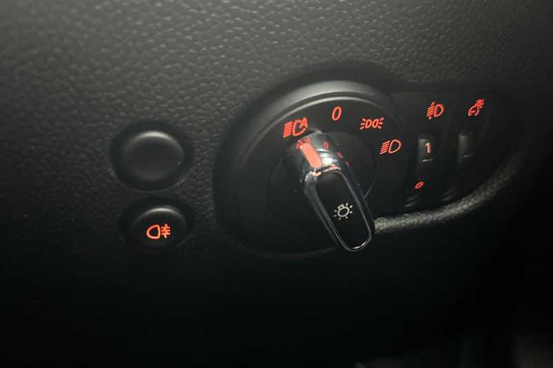 Used MINI Hatch 2021 for sale - 76378611: Photo 28