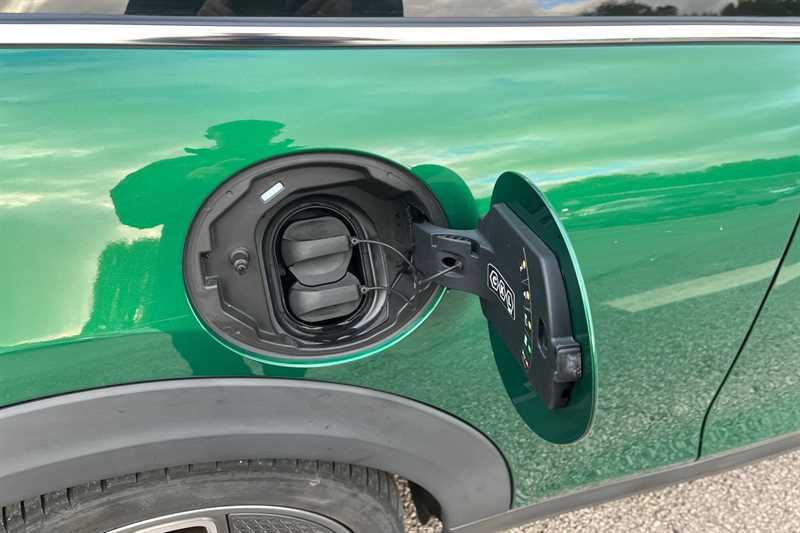 Used MINI Hatch 2021 for sale - 76378611: Photo 41