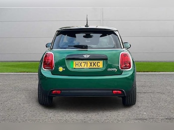 Used MINI Hatch 2021 for sale - 76378611: Photo