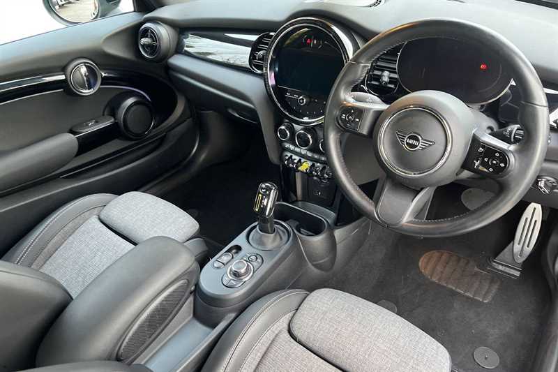 Used MINI Hatch 2021 for sale - 76378611: Photo 8