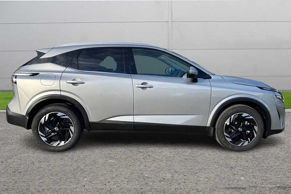 Used Nissan Qashqai 2025 for sale - 74881142: Photo 3