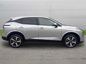 Used Nissan Qashqai 2023 for sale - 76610020: Photo