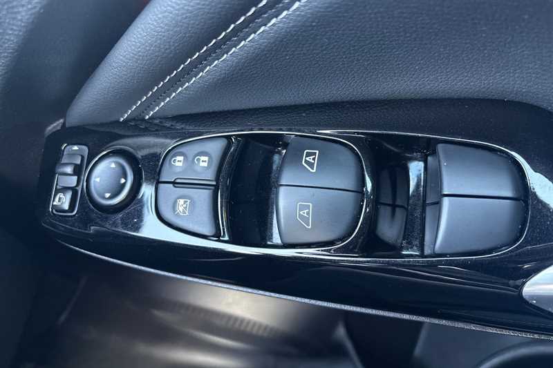 Used Nissan Juke 2024 for sale - 76745544: Photo 18