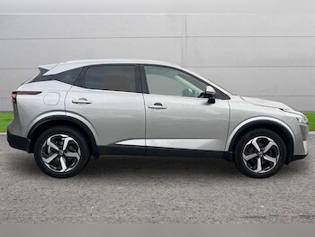 Used Nissan Qashqai 2022 for sale - 76124938: Photo