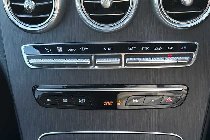 Used Mercedes-Benz GLC 2020 for sale - 75759166: Photo 12