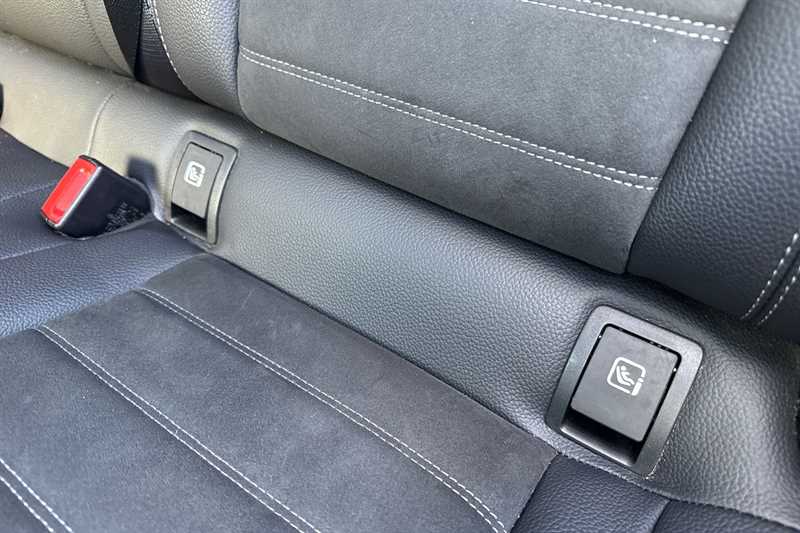 Used Mercedes-Benz GLC 2020 for sale - 75759166: Photo 28