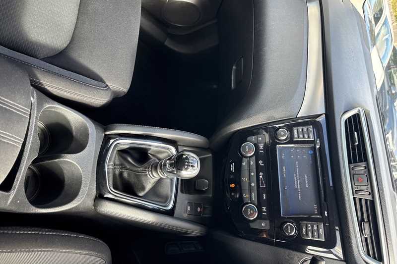 Used Nissan Qashqai 2018 for sale - 76204213: Photo 17