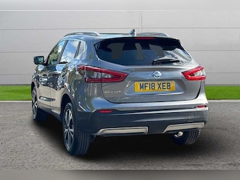 Used Nissan Qashqai 2018 for sale - 76204213: Photo
