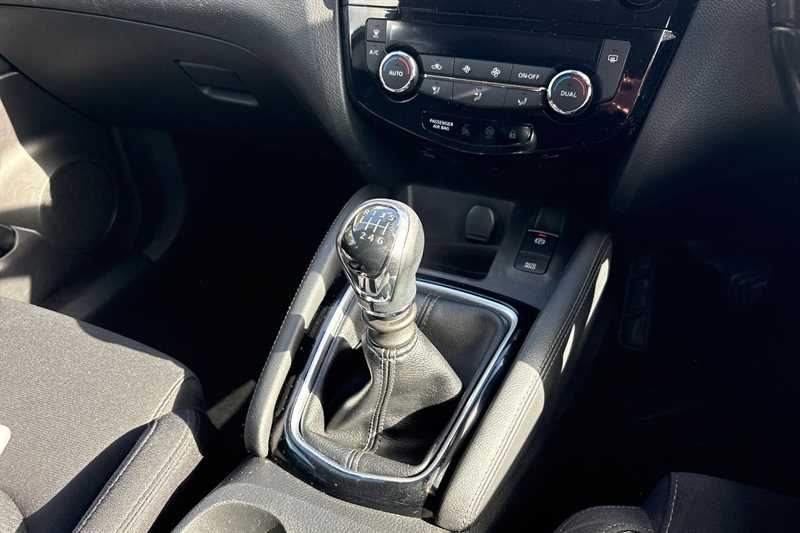 Used Nissan Qashqai 2018 for sale - 76204213: Photo 38