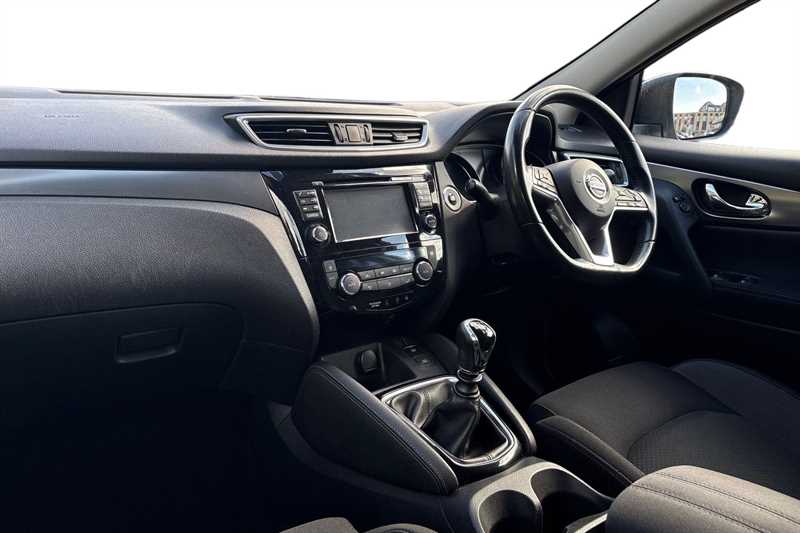 Used Nissan Qashqai 2018 for sale - 76204213: Photo 7