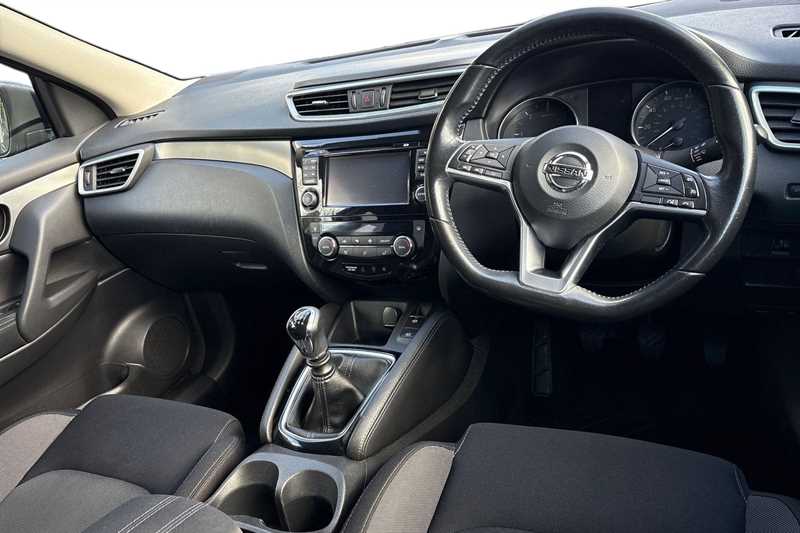 Used Nissan Qashqai 2018 for sale - 76204213: Photo 8