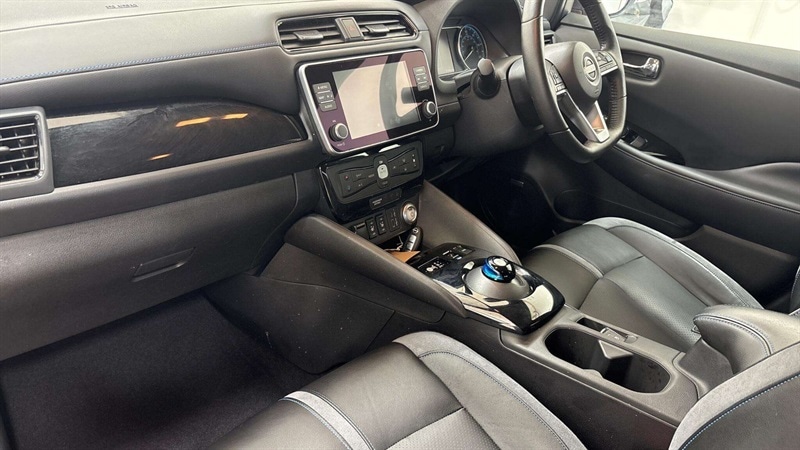 Used Nissan Leaf 2022 for sale - 76328421: Photo 2