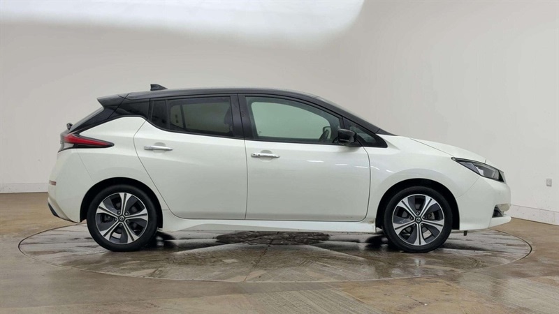 Used Nissan Leaf 2021 for sale - 76826958: Photo 6