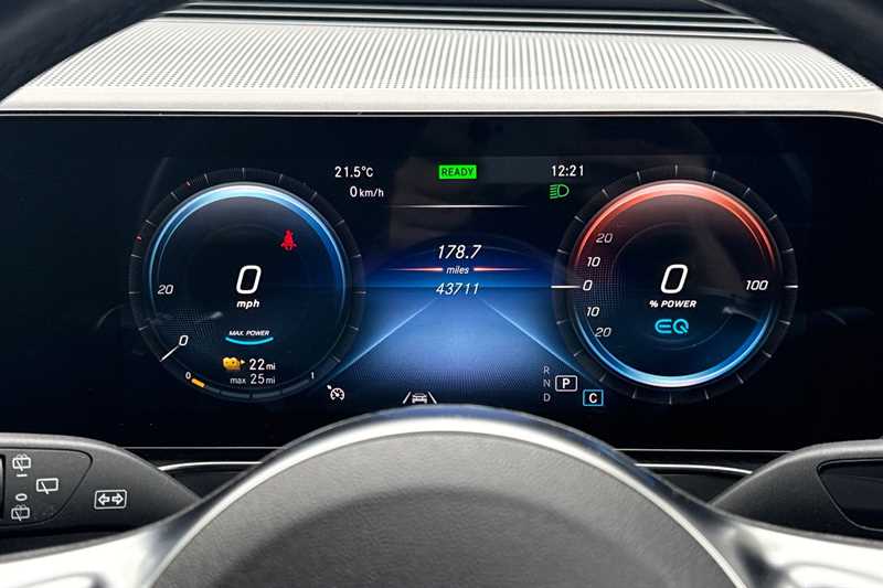 Used Mercedes-Benz EQC 2022 for sale - 75902428: Photo 14