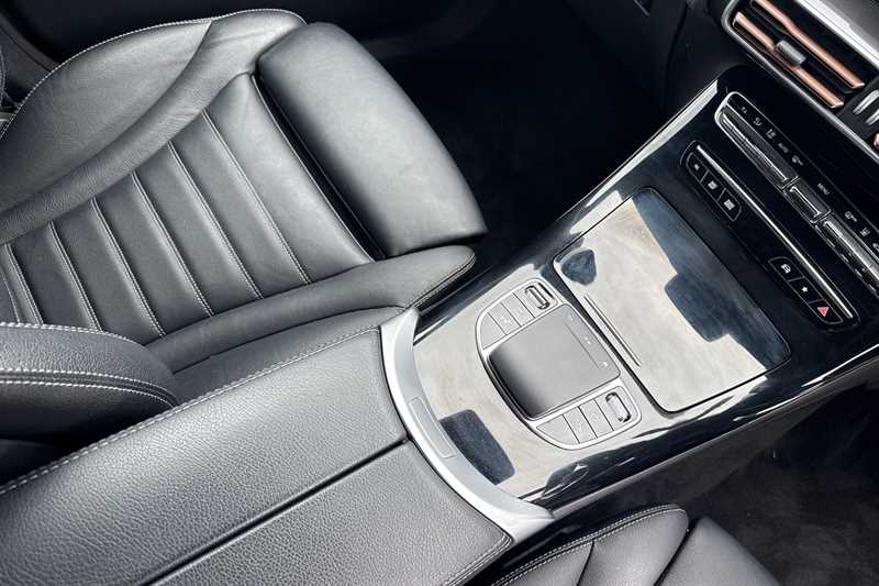 Used Mercedes-Benz EQC 2022 for sale - 75902428: Photo 17