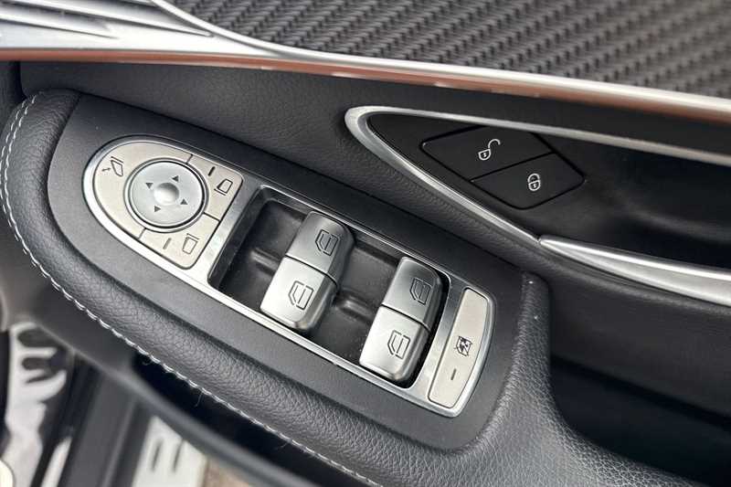 Used Mercedes-Benz EQC 2022 for sale - 75902428: Photo 18