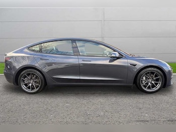 Used Tesla Model 3 2021 for sale - 77256801: Photo
