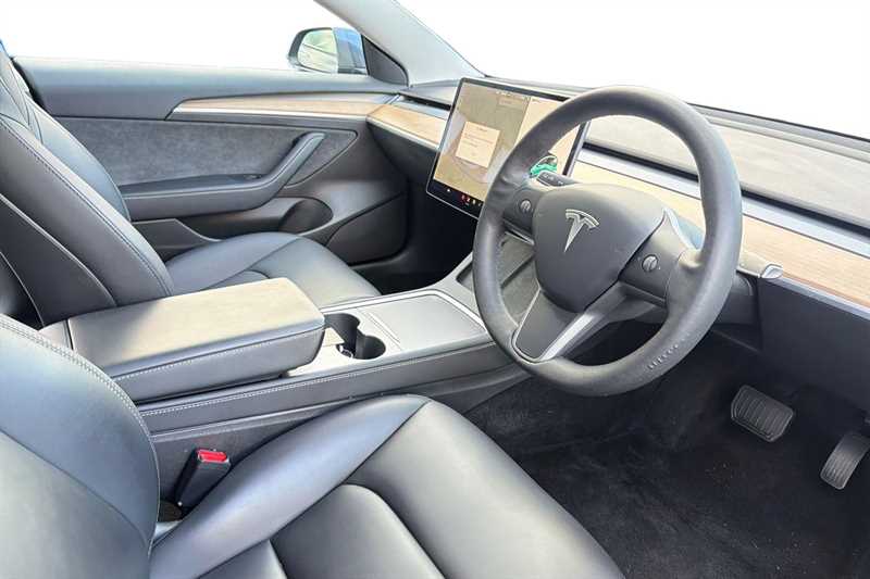 Used Tesla Model 3 2021 for sale - 77256801: Photo 8