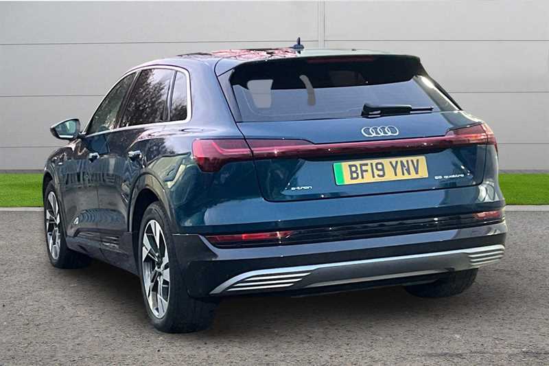 Used Audi e-tron 2019 for sale - 76928300: Photo 2