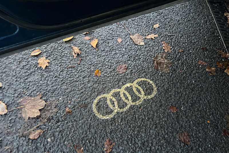 Used Audi e-tron 2019 for sale - 76928300: Photo 32