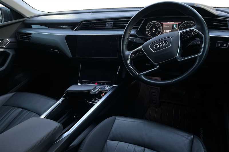 Used Audi e-tron 2019 for sale - 76928300: Photo 8