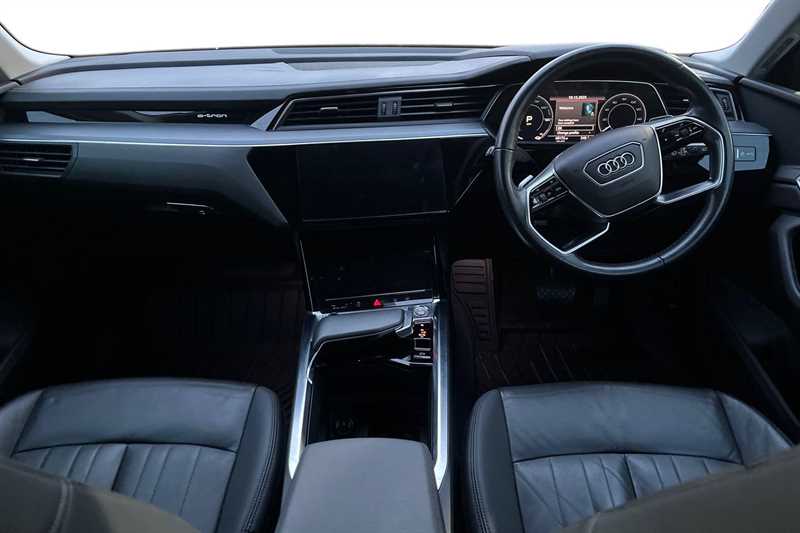 Used Audi e-tron 2019 for sale - 76928300: Photo 9
