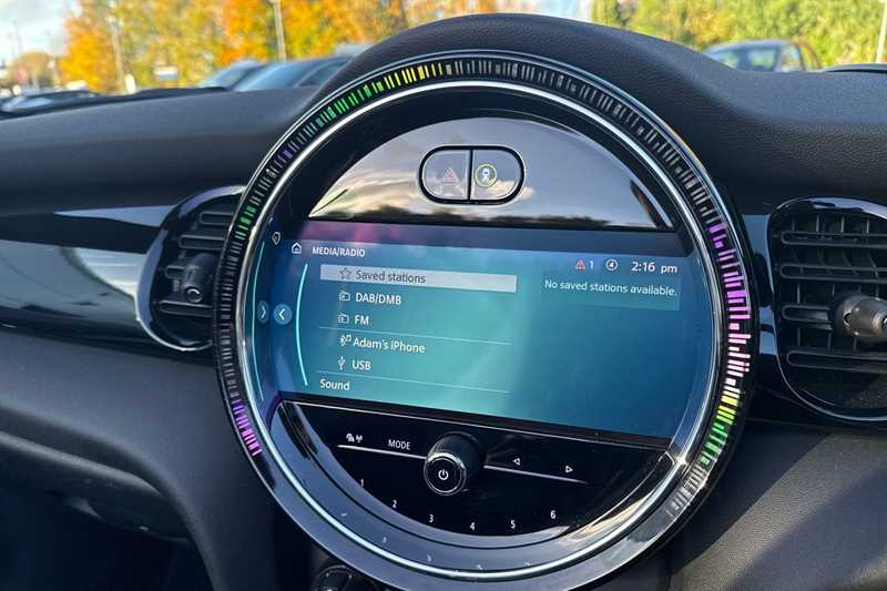 Used MINI Convertible 2024 for sale - 76441959: Photo 11