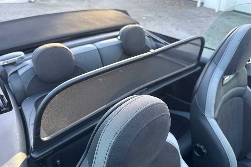 Used MINI Convertible 2024 for sale - 76441959: Photo 30