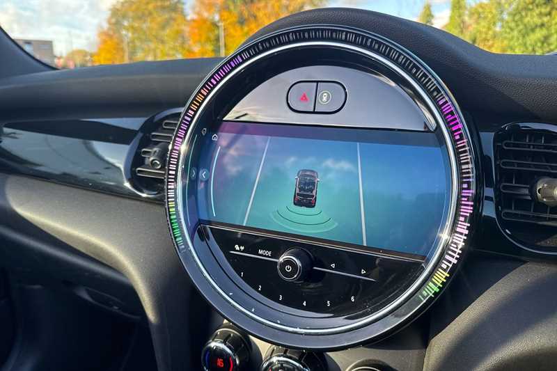 Used MINI Convertible 2024 for sale - 76441959: Photo 41