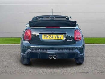 Used MINI Convertible 2024 for sale - 76441959: Photo