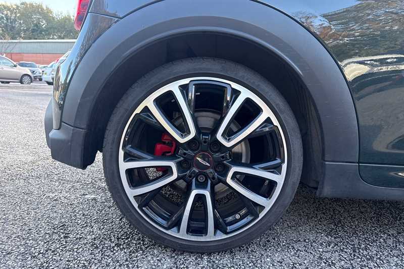 Used MINI Convertible 2024 for sale - 76441959: Photo 6