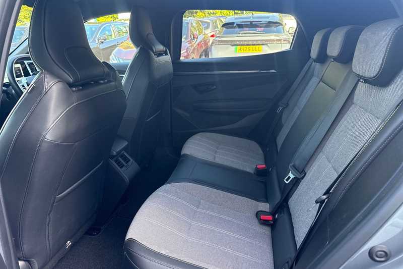 Used Renault Megane E Tech 2023 for sale - 75980238: Photo 28