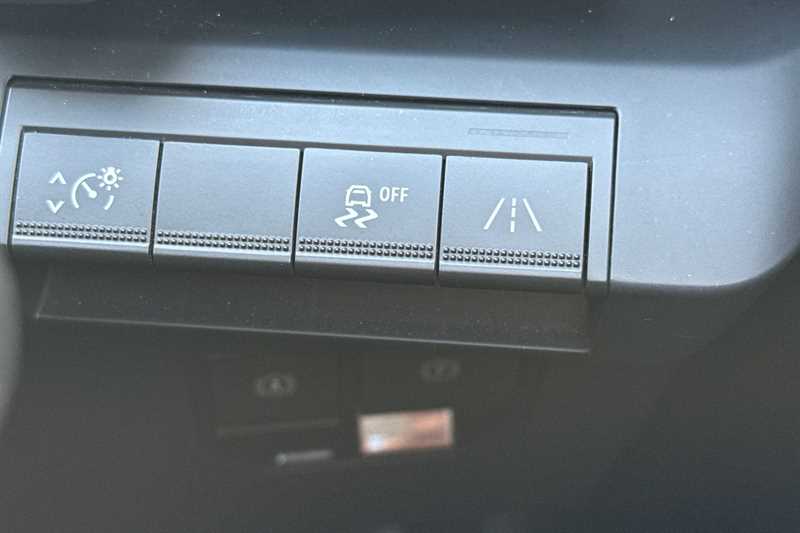 Used Renault Megane E Tech 2023 for sale - 75980238: Photo 38