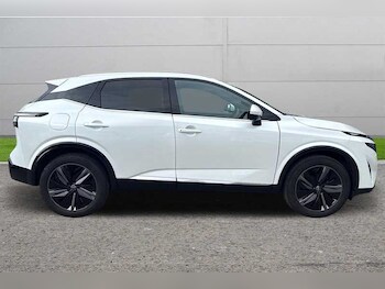 Used Nissan Qashqai 2024 for sale - 75980240: Photo