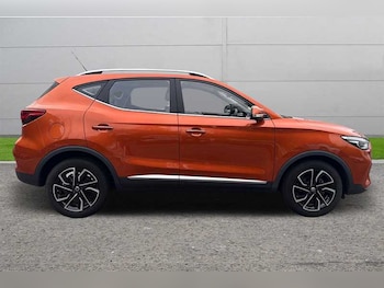 Used MG MG ZS 2022 for sale - 76022050: Photo