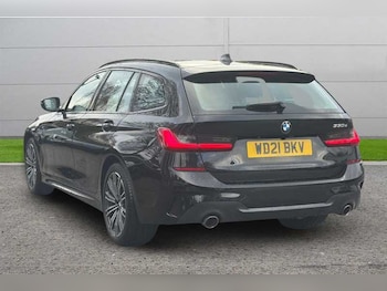 Used BMW 3 Series 2021 for sale - 76661309: Photo