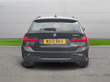 Used BMW 3 Series 2021 for sale - 76661309: Photo