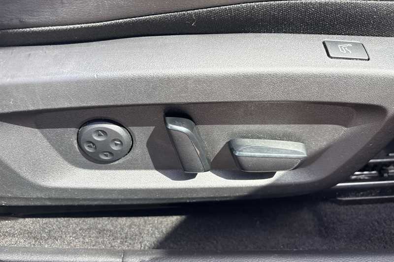 Vehicle 32