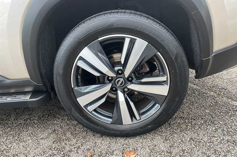 Used Nissan X-Trail for sale - 76705784: Photo 23