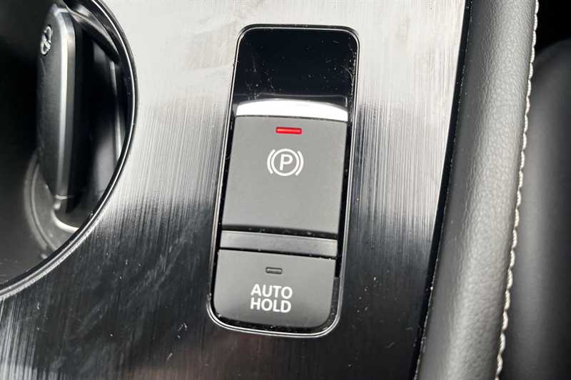 Used Nissan X-Trail for sale - 76705784: Photo 35