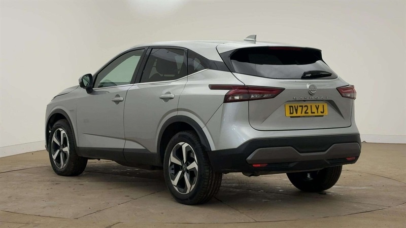 Used Nissan Qashqai 2022 for sale - 76804363: Photo 2