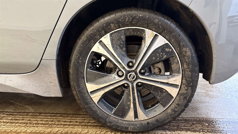 Used Nissan Leaf for sale - 77360749: Photo 8