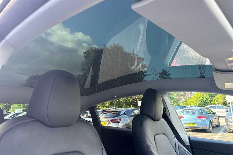 Used Tesla Model Y 2023 for sale - 76112528: Photo 11